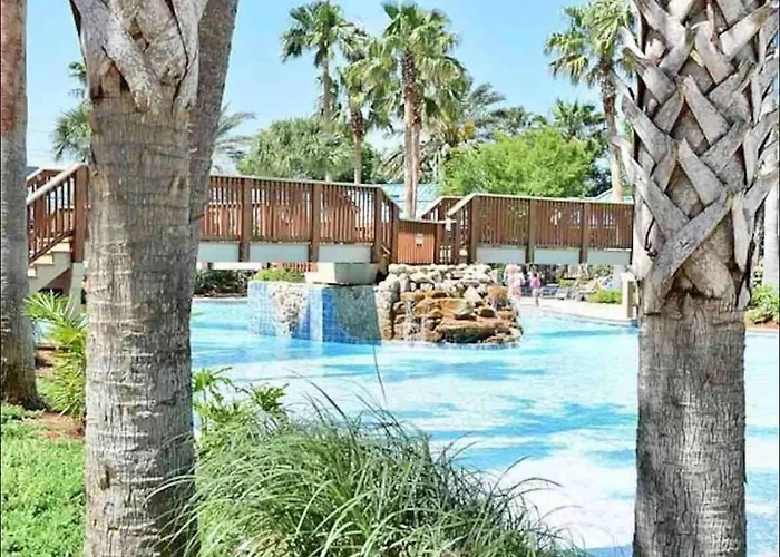 Pink Sunsets At The Palms Of Destin Across From Beach, Heated Pool Shuttle & Dining