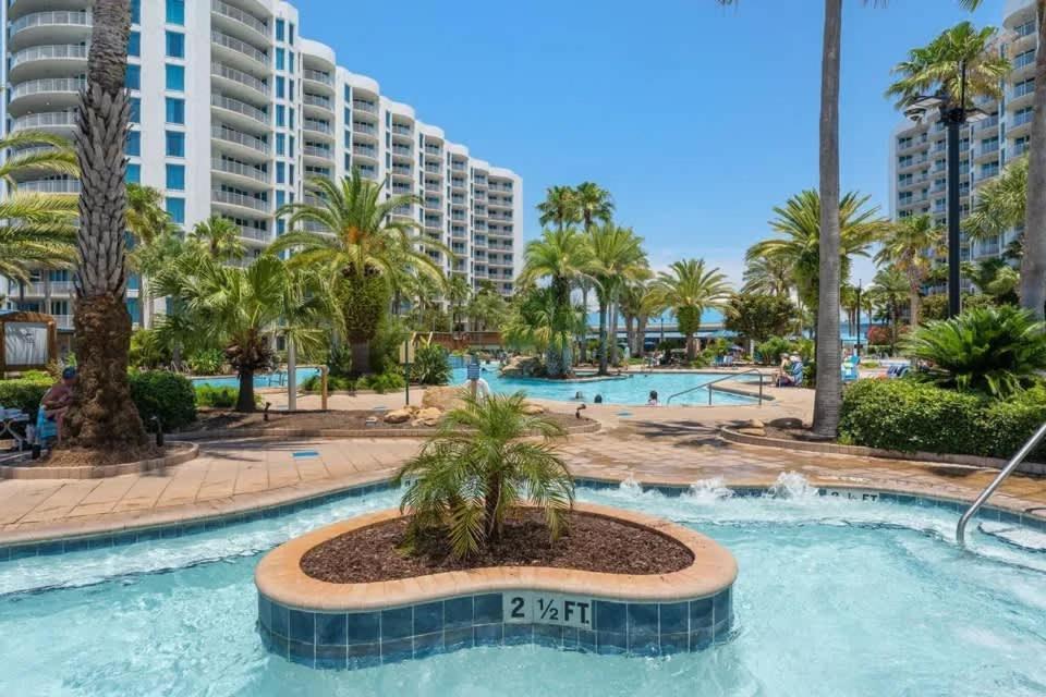Hébergement de vacances Pink Sunsets At The Palms Of Across From Beach, Heated Pool Shuttle & Dining Destin