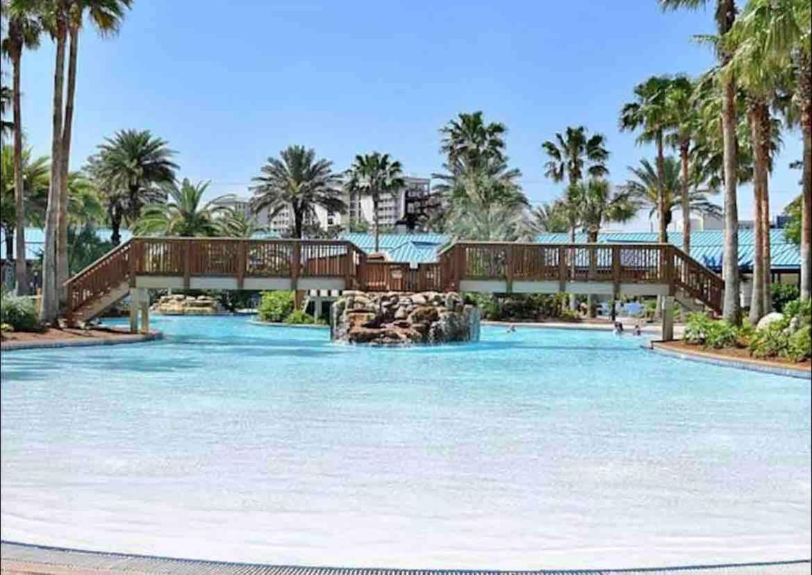 Hébergement de vacances Pink Sunsets At The Palms Of Across From Beach, Heated Pool Shuttle & Dining *