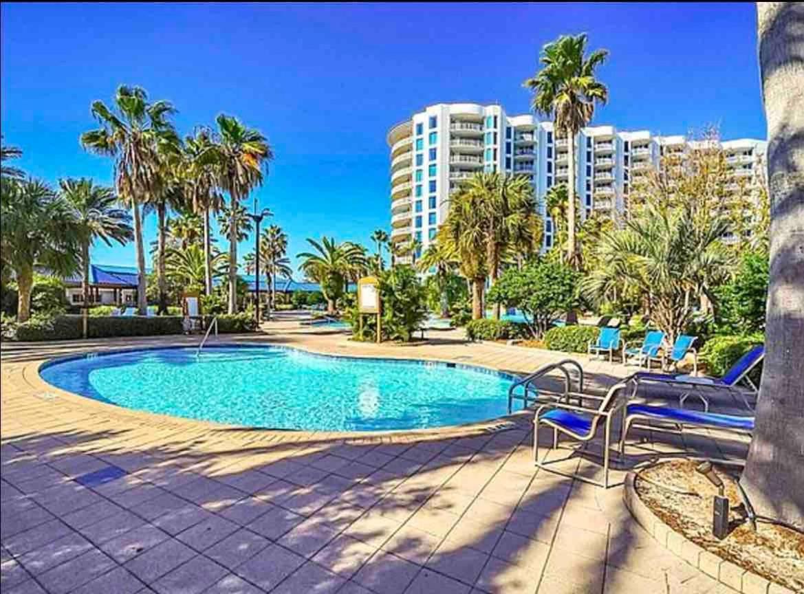 Pink Sunsets At The Palms Of Across From Beach, Heated Pool Shuttle & Dining Сasa de vacaciones Destin