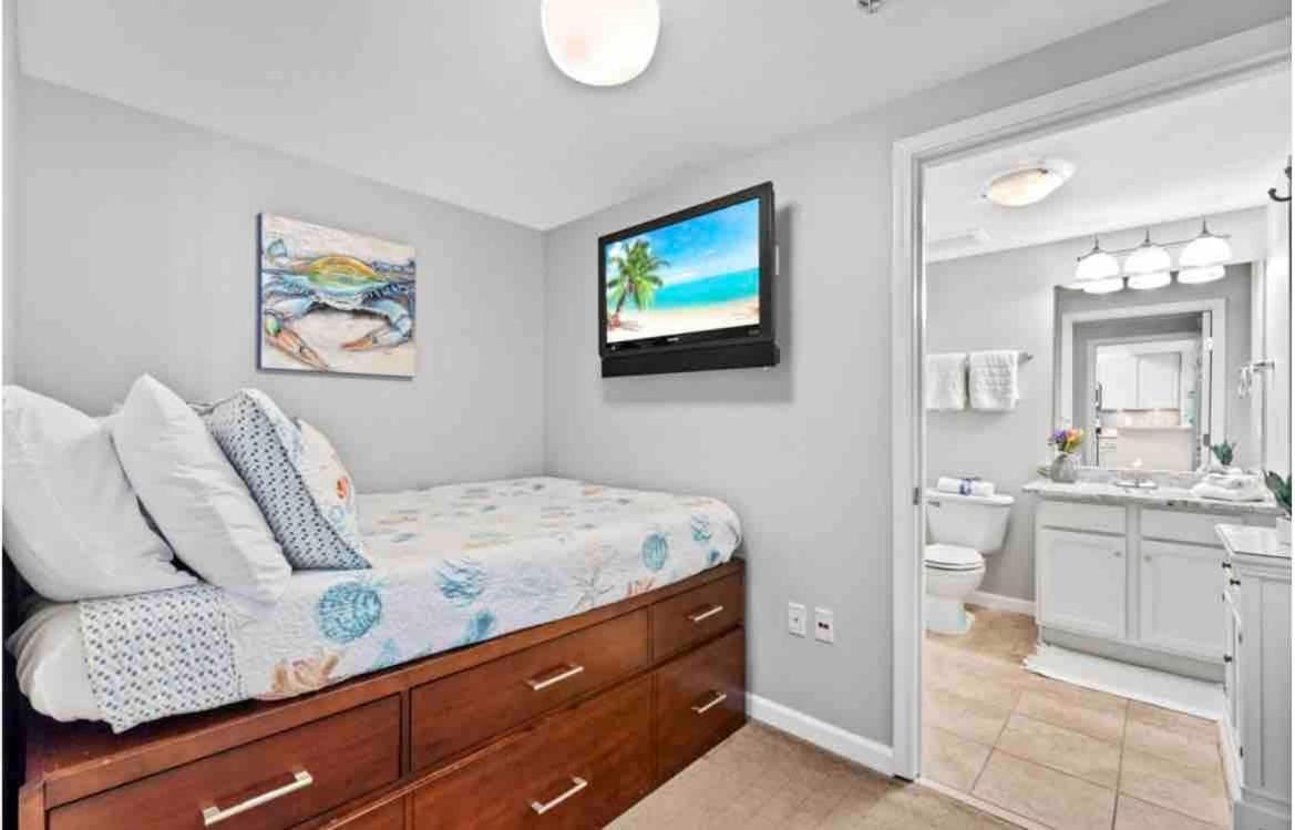 Сasa de vacaciones Pink Sunsets At The Palms Of Across From Beach, Heated Pool Shuttle & Dining Destin